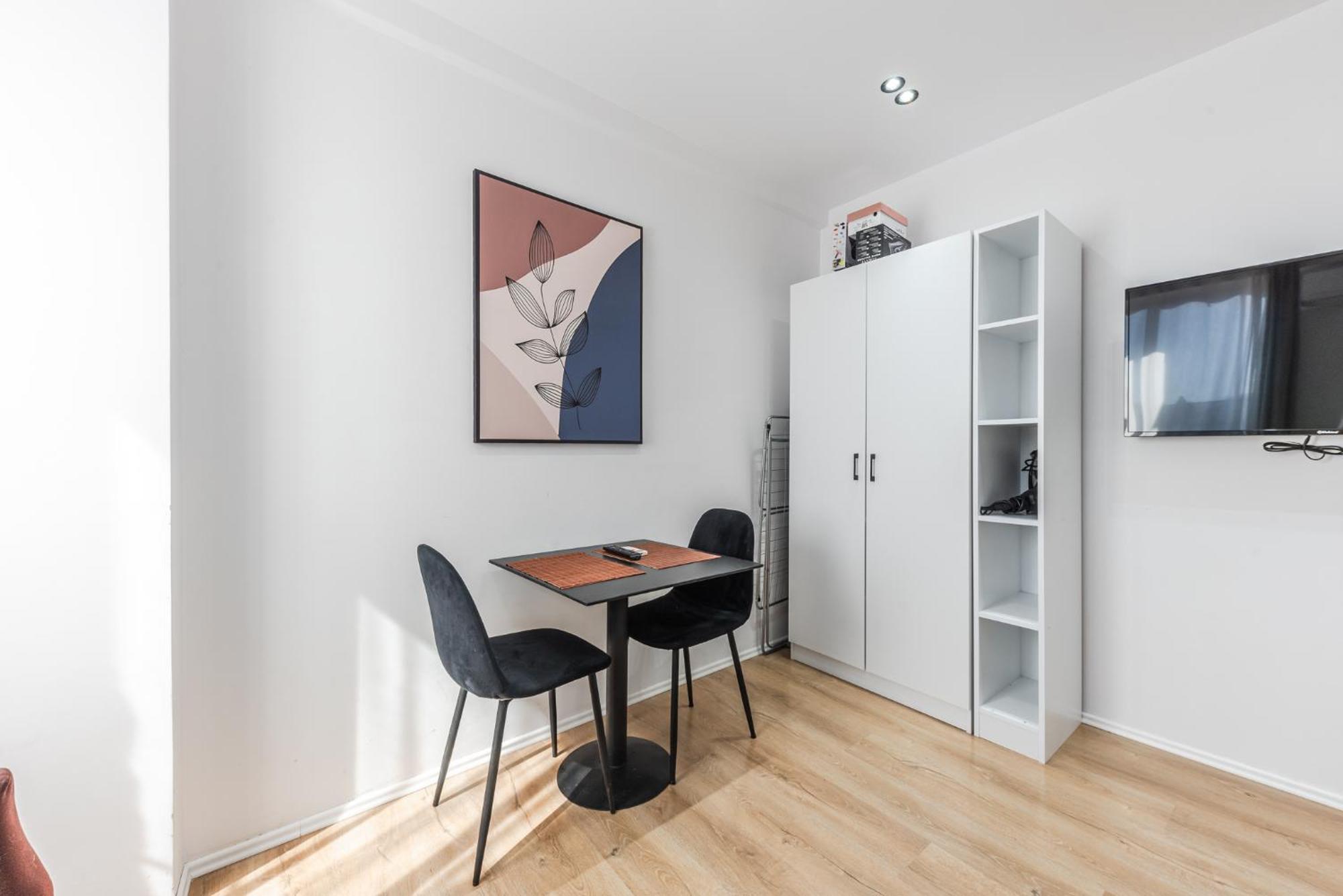 Atelier Apartments By Kondo Stays ティラナ エクステリア 写真